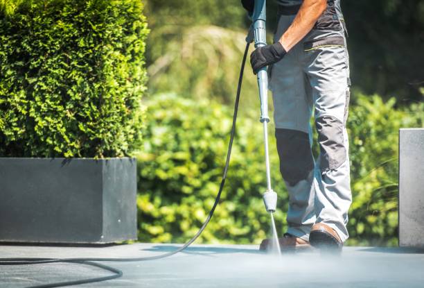 Best Oil Spill Cleanup  in Hobart, WI