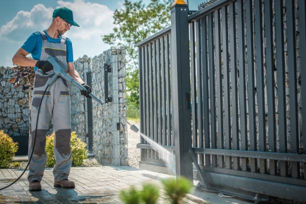 Best Soft Washing  in Hobart, WI